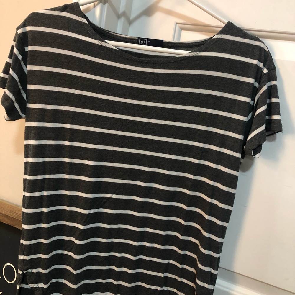 Gap Striped T!